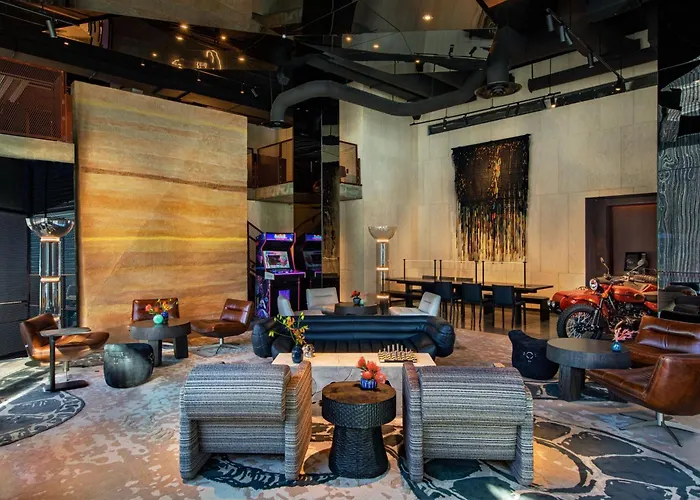 Moxy Downtown Los Angeles