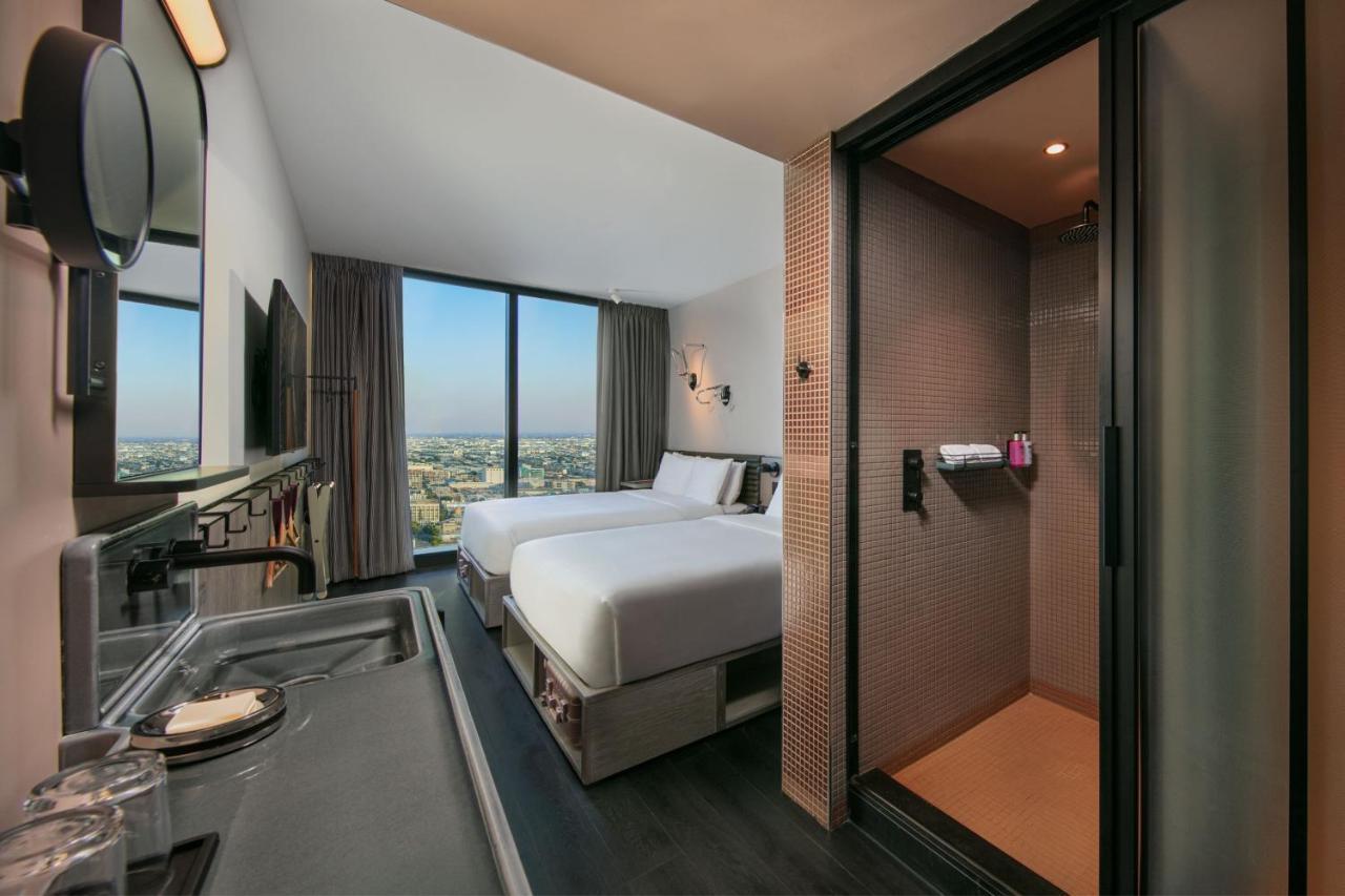 Moxy Downtown Angeles Los Angeles