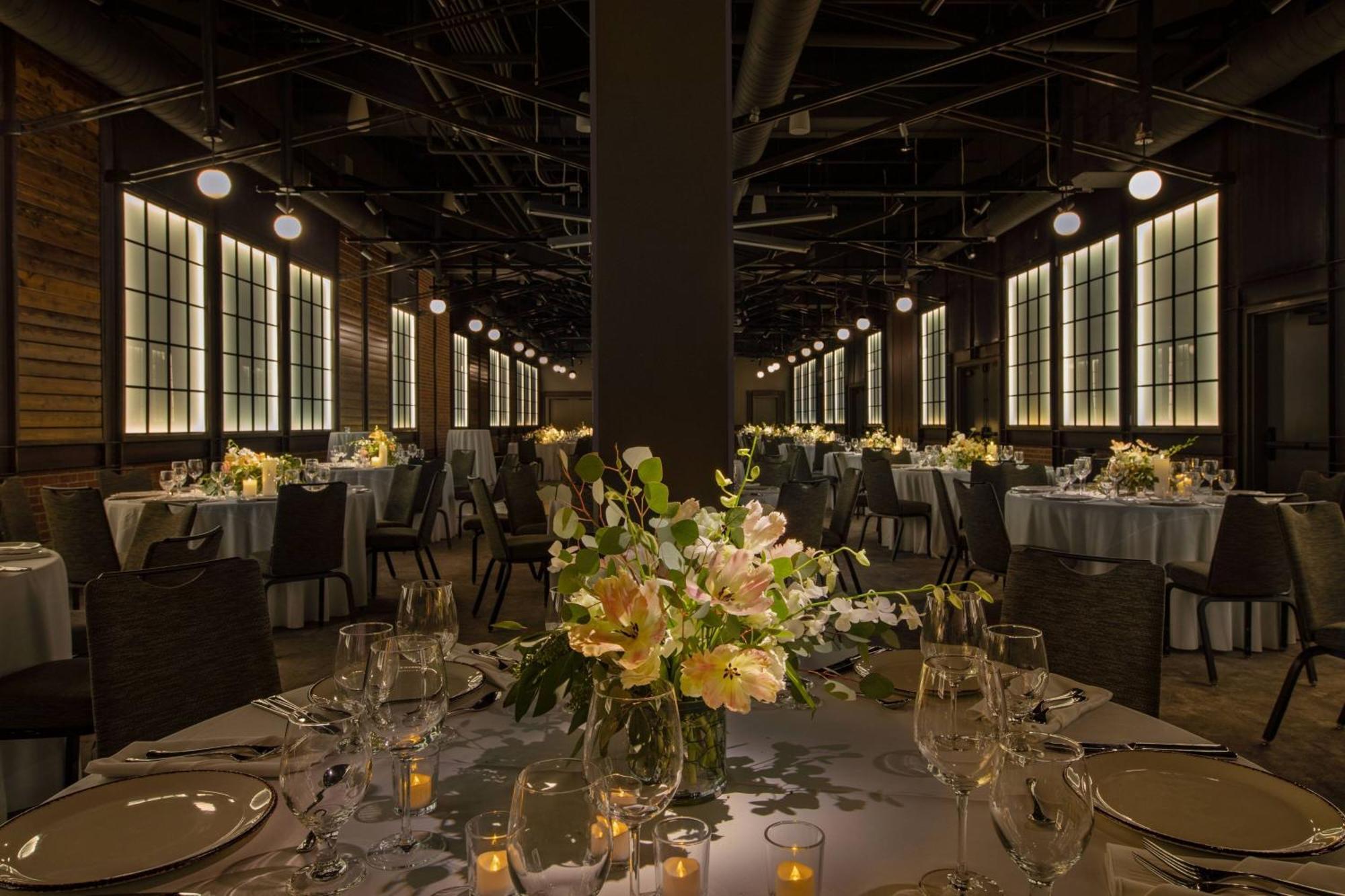 Hotel Moxy Downtown Angeles Los Angeles
