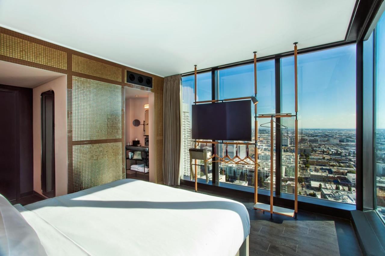 Moxy Downtown Angeles