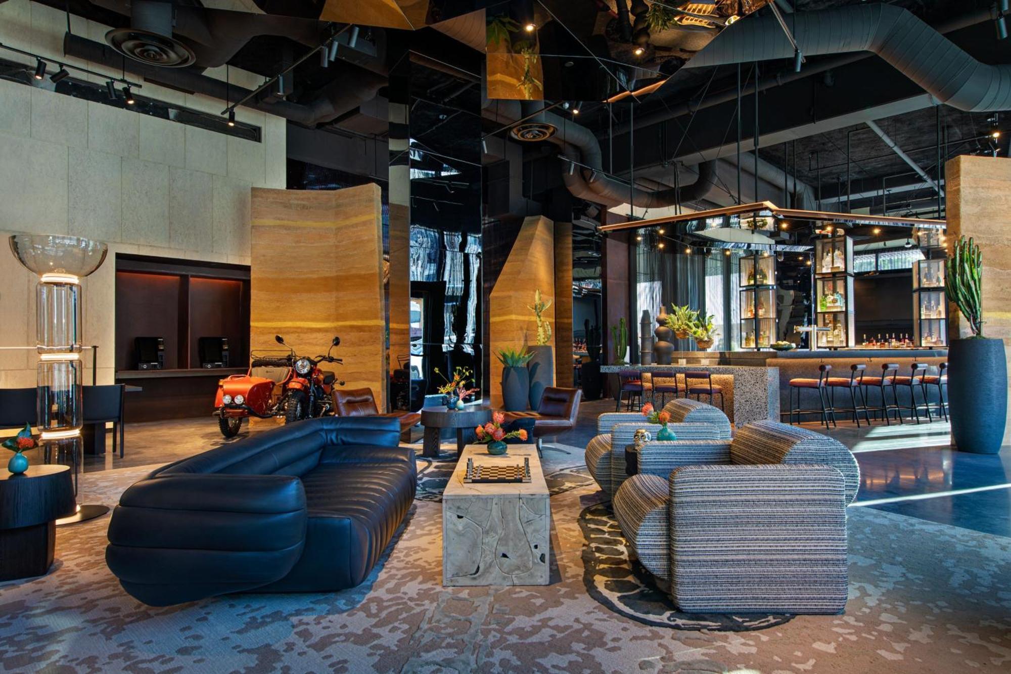 Moxy Downtown Angeles Los Angeles