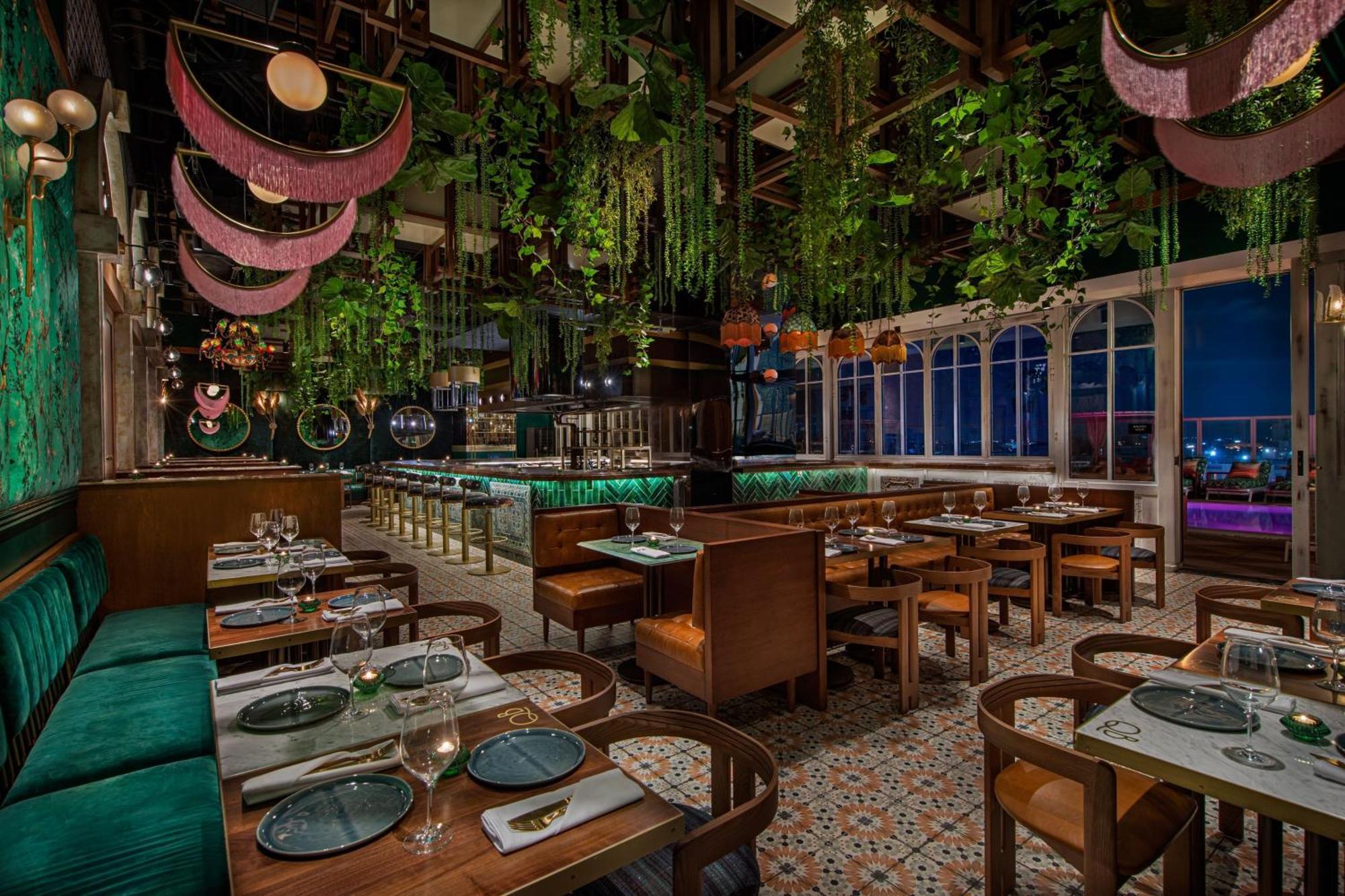 Moxy Downtown Angeles Hotel Los Angeles