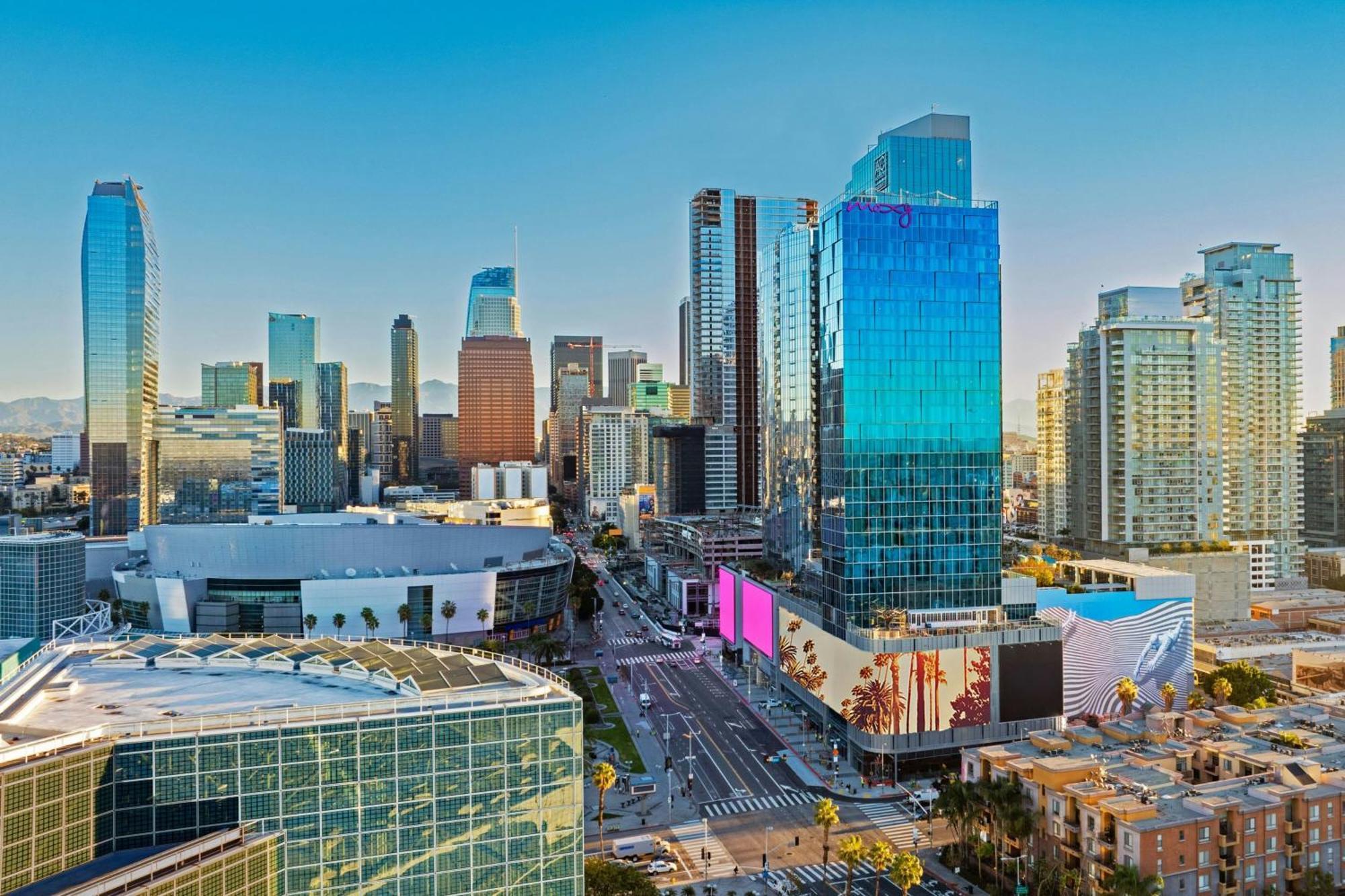 Moxy Downtown 4* Los Angeles